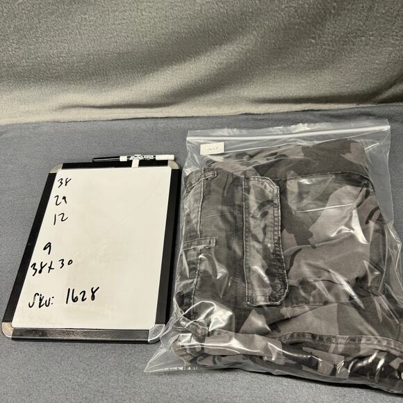 Wrangler Cargo Pants Mens 38x30 (38x29 ACTUAL) Relaxed Straight Black Gray Camo - Picture 8 of 8